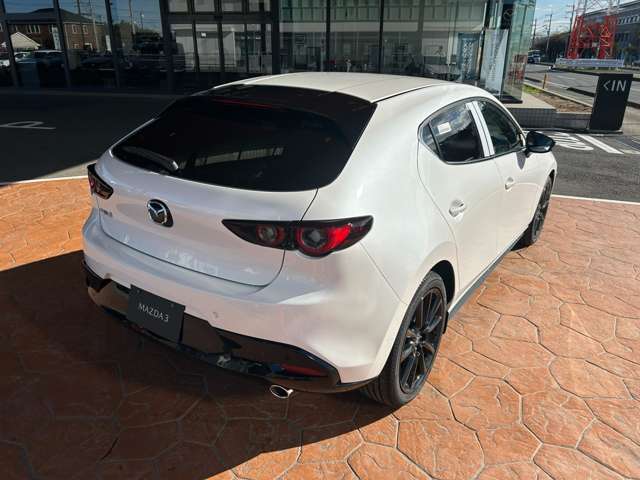 マツダ ＭＡＺＤＡ３　ファストバック ２．０ ２０Ｓ レトロスポーツエディション R8年 (関東) 99