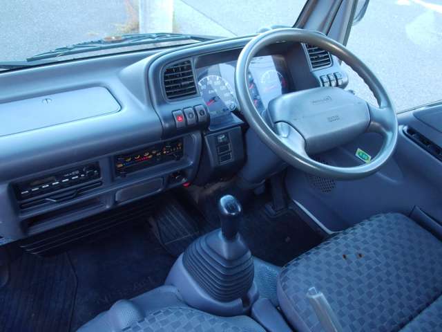 日産 アトラス ２０００キロ積ミ H18年 (関東) 99