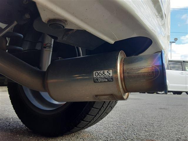 ホンダ Ｎ　ＢＯＸ ６６０ カスタムＧ ターボＳＳパッケージ ブラックスタイル H29年 () 99