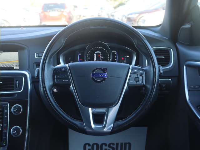 ボルボ Ｖ６０ Ｄ４ Ｒデザイン ディーゼルターボ H27年 (東海) 99