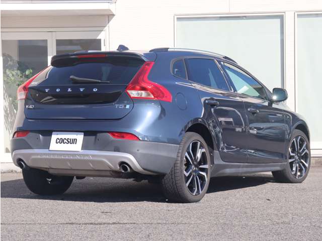ボルボ Ｖ４０クロスカントリー Ｔ５ ＡＷＤ モメンタム ４ＷＤ H28年 (東海) 99