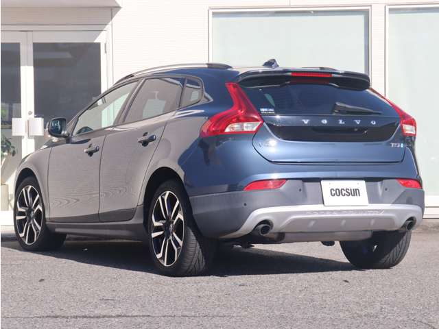 ボルボ Ｖ４０クロスカントリー Ｔ５ ＡＷＤ モメンタム ４ＷＤ H28年 (東海) 99