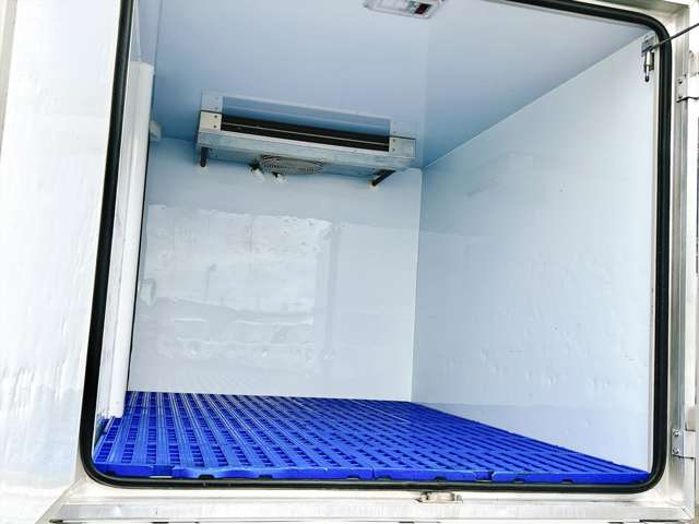 スズキ キャリイバン 中温冷蔵冷凍車 －５℃設定 R3年 () 99