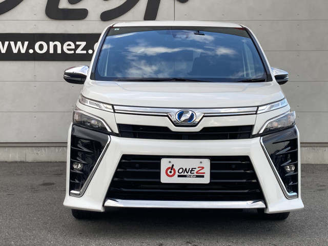 トヨタ ヴォクシー １．８ ハイブリッド ＺＳ 煌ＩＩ R1年 () 99