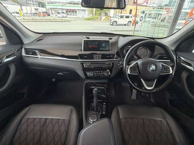 ＢＭＷ Ｘ１ Ｘドライブ １８Ｄ Ｘライン ４ＷＤ R1年 (九州・沖縄) 99
