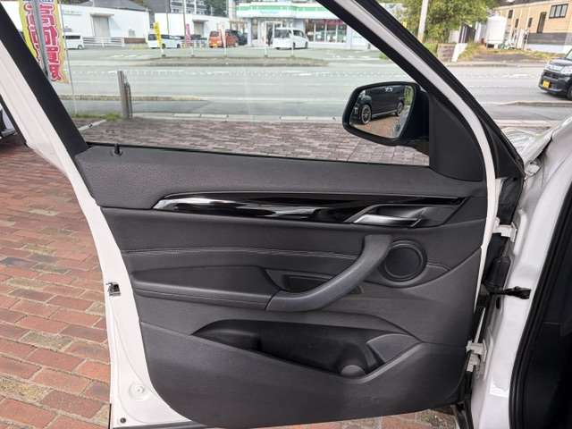 ＢＭＷ Ｘ１ Ｘドライブ １８Ｄ Ｘライン ４ＷＤ R1年 (九州・沖縄) 99