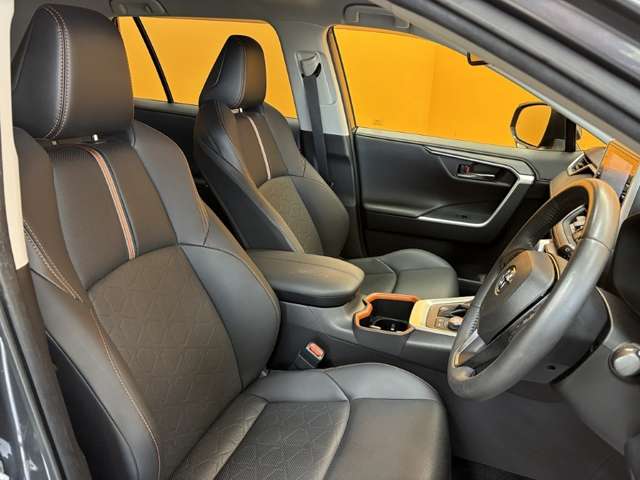 トヨタ ＲＡＶ４ ２．０ アドベンチャー ４ＷＤ R4年 () 99