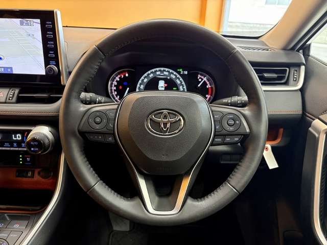 トヨタ ＲＡＶ４ ２．０ アドベンチャー ４ＷＤ R4年 () 99