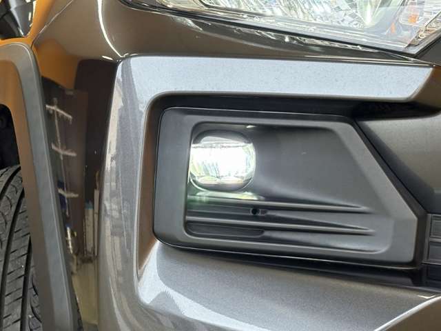 トヨタ ＲＡＶ４ ２．０ アドベンチャー ４ＷＤ R4年 () 99