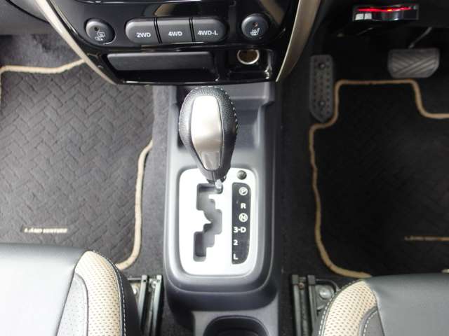 スズキ ジムニーシエラ １．３ ランドベンチャー ４ＷＤ H28年 () 99