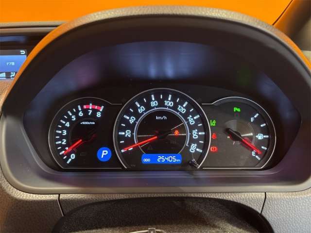 トヨタ ヴォクシー ２．０ ＺＳ 煌ＩＩ R2年 () 99