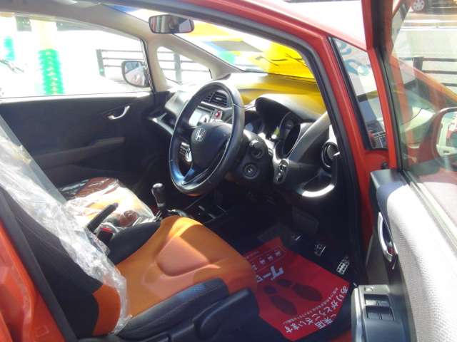 ホンダ フィット １．５ ＲＳ H24年 () 99