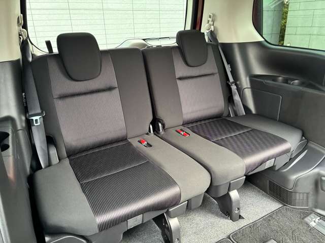 日産 セレナ ２．０ ハイウェイスター ４ＷＤ H30年 () 99
