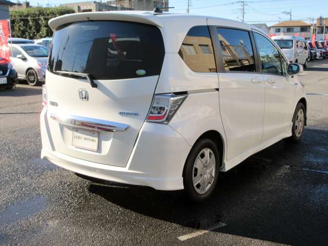 ホンダ フリード　ハイブリッド １．５ ジャストセレクション H24年 (関東) 99