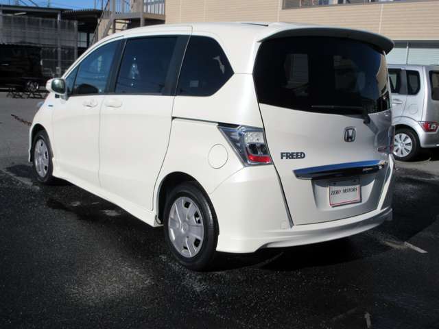 ホンダ フリード　ハイブリッド １．５ ジャストセレクション H24年 (関東) 99