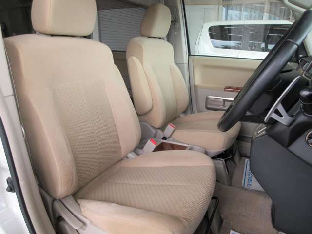 三菱 デリカ　Ｄ：５ ２．４ Ｇ ナビパッケージ ４ＷＤ H21年 (関東) 99