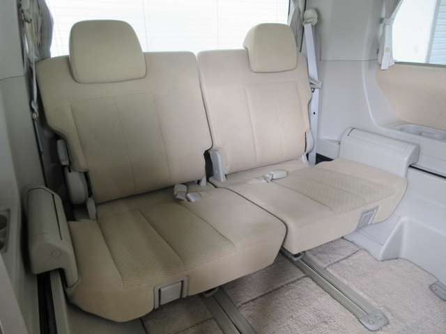 三菱 デリカ　Ｄ：５ ２．４ Ｇ ナビパッケージ ４ＷＤ H21年 (関東) 99