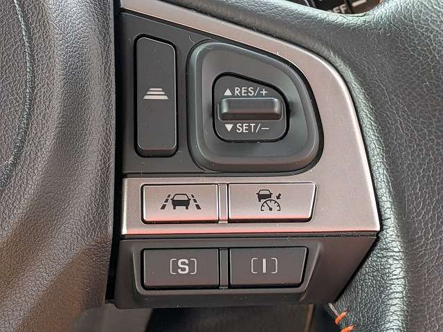 スバル フォレスター ２．０ エックスブレイク ４ＷＤ H28年 () 99