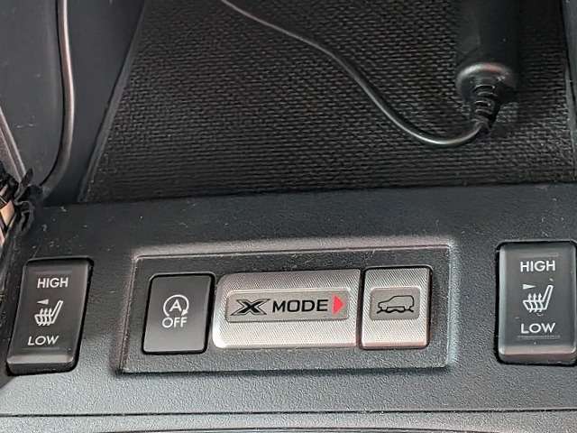 スバル フォレスター ２．０ エックスブレイク ４ＷＤ H28年 () 99