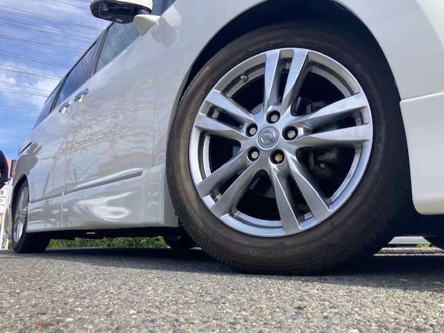 日産 エルグランド ２．５ ２５０ハイウェイスター ブラックレザー H25年 () 99