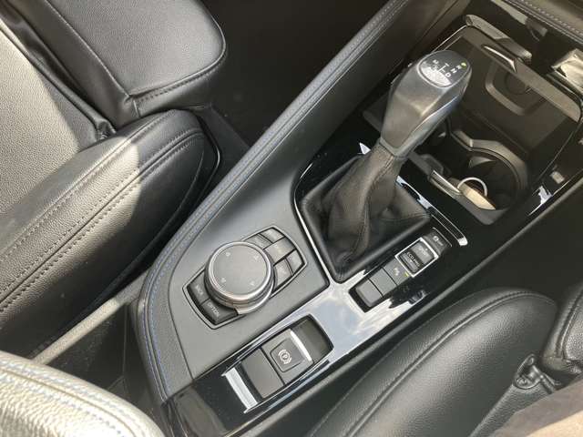 ＢＭＷ Ｘ１ Ｓドライブ １８Ｉ Ｍスポーツ H28年 (近畿) 99