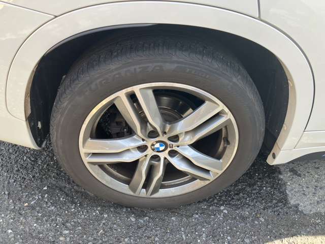 ＢＭＷ Ｘ１ Ｓドライブ １８Ｉ Ｍスポーツ H28年 (近畿) 99