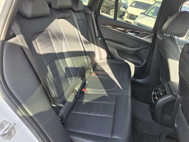 ＢＭＷ Ｘ３ Ｘドライブ２０Ｄ Ｍスポーツ ディーゼルターボ ４ＷＤ R6年 (近畿) 99