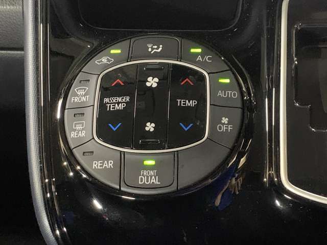 トヨタ ヴォクシー ２．０ ＺＳ 煌ＩＩ H28年 () 99