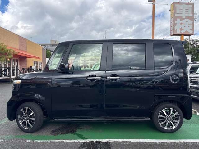 ホンダ Ｎ　ＢＯＸ カスタム ６６０ R8年 (近畿) 99