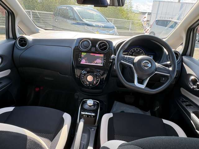 日産 ノート １．２ Ｅ－ＰＯＷＥＲ Ｘ H30年 (四国) 99