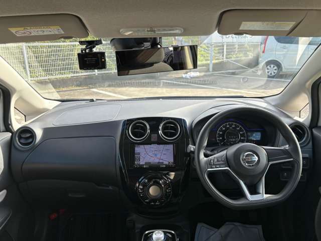 日産 ノート １．２ Ｅ－ＰＯＷＥＲ Ｘ H29年 (四国) 99