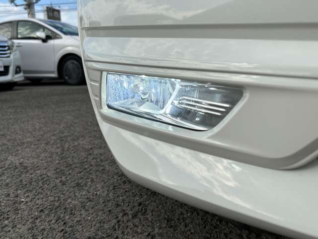 日産 ノート １．２ Ｅ－ＰＯＷＥＲ Ｘ H29年 (四国) 99