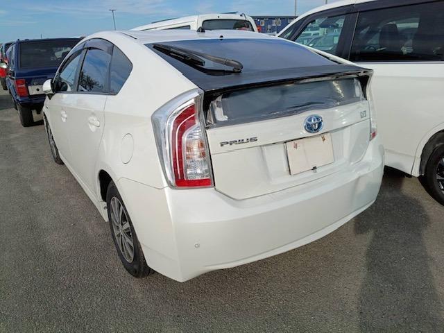 トヨタ プリウス １．８ Ｓ H25年 () 99
