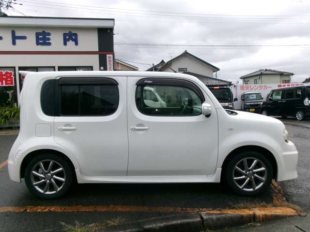 日産 キューブ １．５ ライダー ブラックライン H25年 () 99