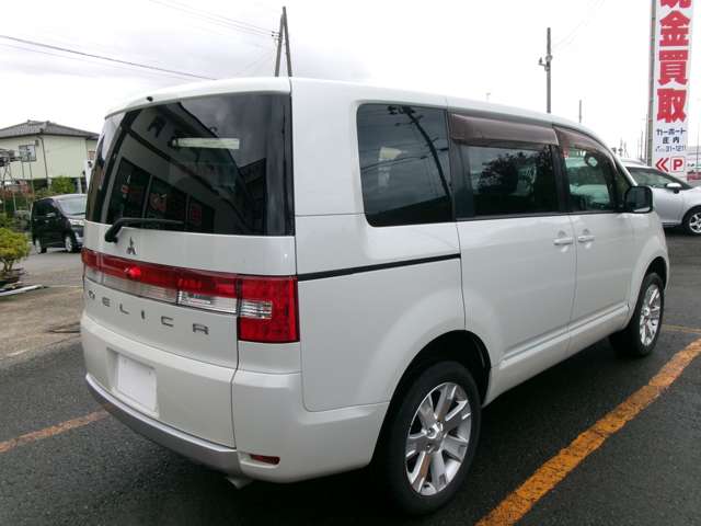 三菱 デリカ　Ｄ：５ ２．４ Ｇ パワーパッケージ ４ＷＤ H24年 () 99