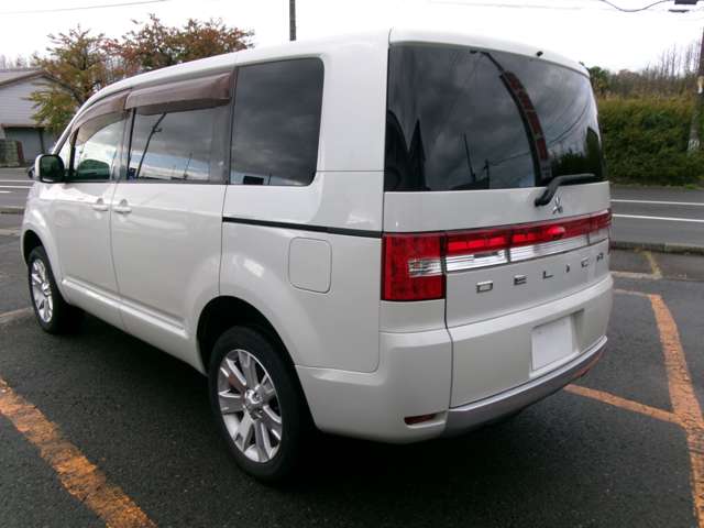 三菱 デリカ　Ｄ：５ ２．４ Ｇ パワーパッケージ ４ＷＤ H24年 () 99