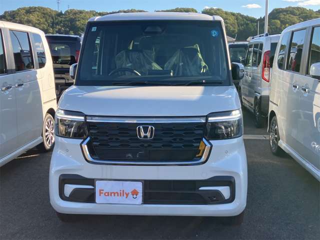 ホンダ Ｎ　ＢＯＸ カスタム ６６０ R8年 () 99