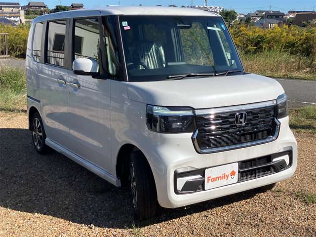 ホンダ Ｎ　ＢＯＸ カスタム ６６０ R8年 (東海) 99