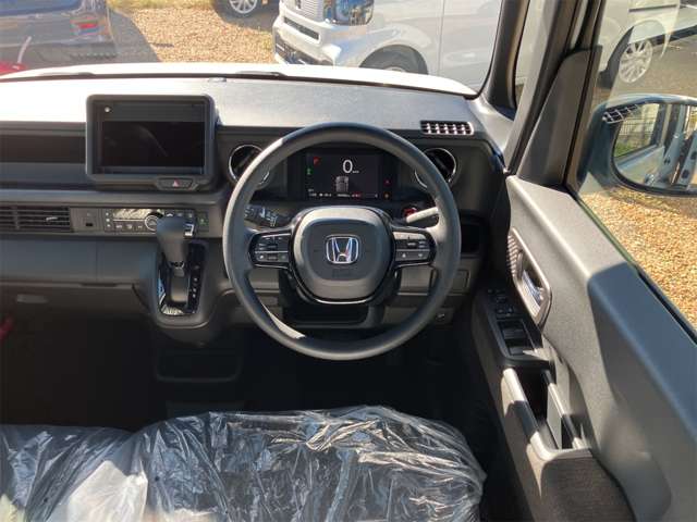 ホンダ Ｎ　ＢＯＸ カスタム ６６０ R8年 (東海) 99