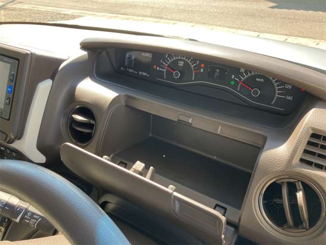ホンダ Ｎ　ＢＯＸ ６６０ Ｌ R4年 (東海) 99
