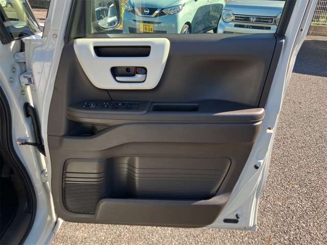 ホンダ Ｎ　ＢＯＸ ６６０ Ｌ R4年 (東海) 99