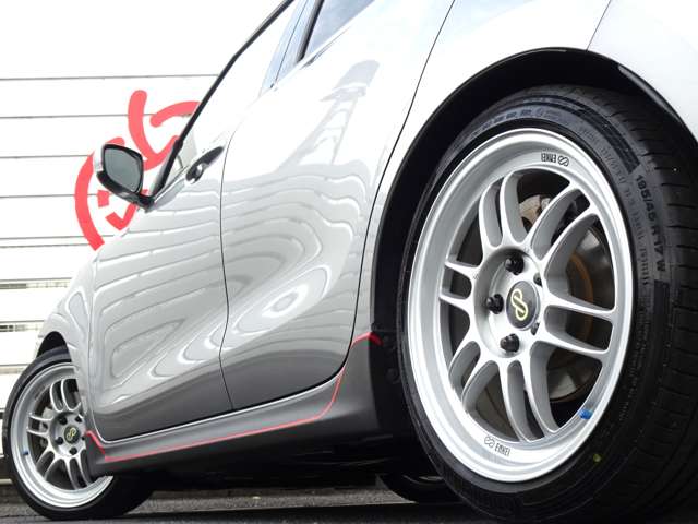 スズキ スイフト スポーツ １．４ R5年 () 99