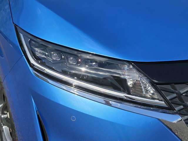 日産 ノート １．２ Ｘ R3年 () 99