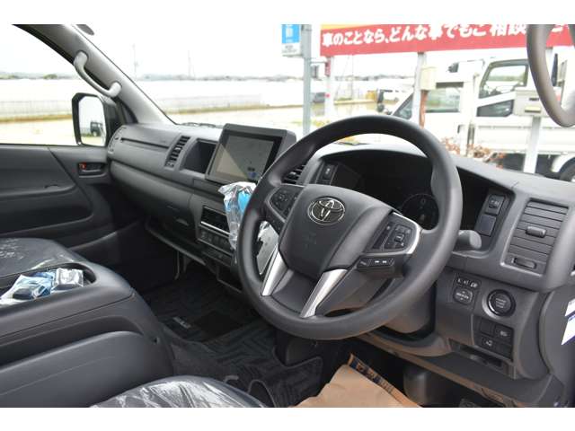 トヨタ ハイエースコミューター ２．７ ＧＬ R8年 (近畿) 99