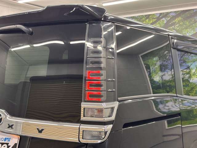 トヨタ ヴォクシー ２．０ ＺＳ H30年 () 99