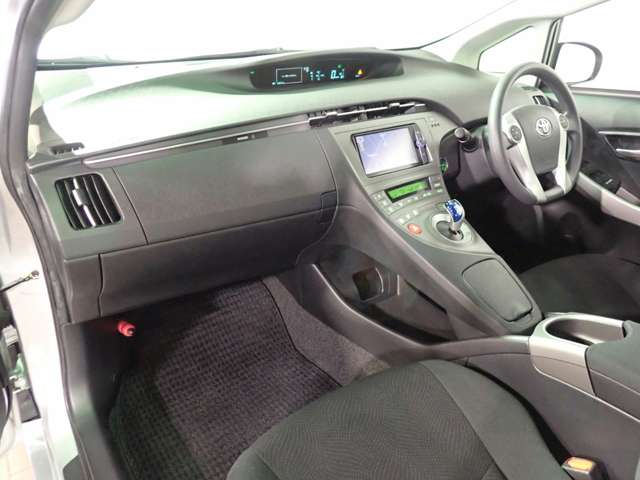 トヨタ プリウス １．８ Ｓ H25年 () 99