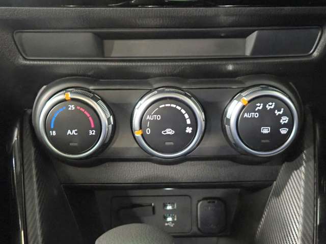 マツダ ＭＡＺＤＡ２ １．５ ＸＤ ＢＤ ディーゼルターボ R7年 (近畿) 99