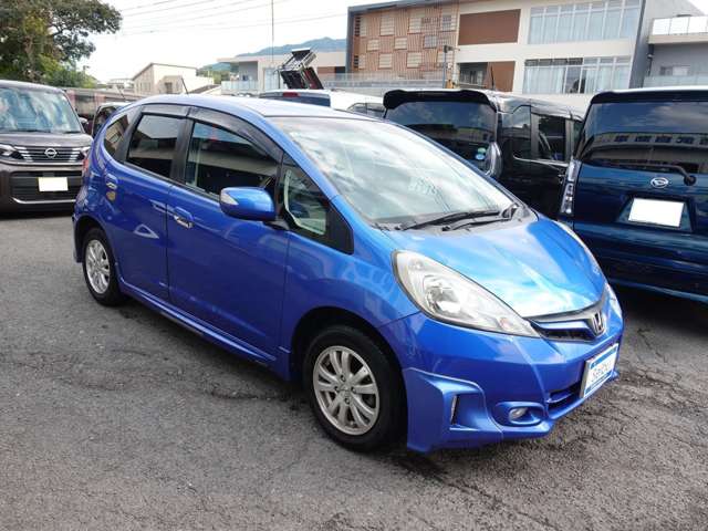 ホンダ フィット １．３ Ｌ H23年 (九州・沖縄) 99