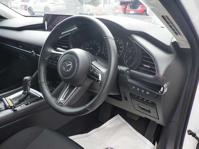 マツダ ＭＡＺＤＡ３　セダン ２．０ ２０Ｓ ブラック セレクション R7年 () 99