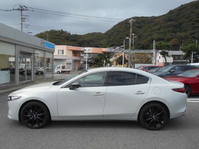 マツダ ＭＡＺＤＡ３　セダン ２．０ ２０Ｓ ブラック セレクション R7年 () 99